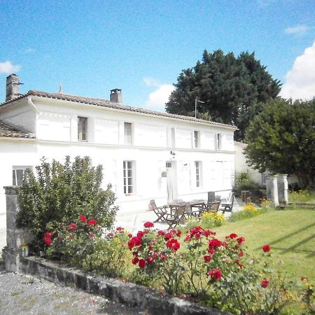 Le Charhido Bed & Breakfast Saint-Fort-sur-Gironde Dış mekan fotoğraf
