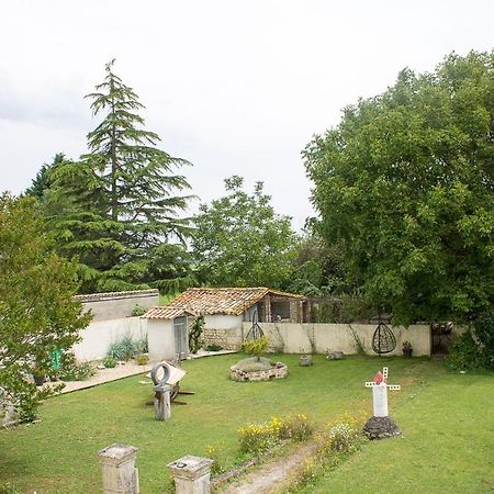 Le Charhido Bed & Breakfast Saint-Fort-sur-Gironde Dış mekan fotoğraf