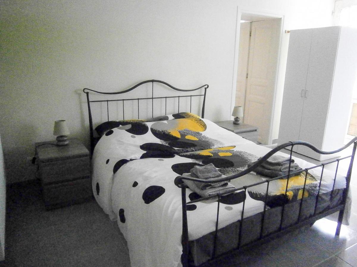 Le Charhido Bed & Breakfast Saint-Fort-sur-Gironde Dış mekan fotoğraf