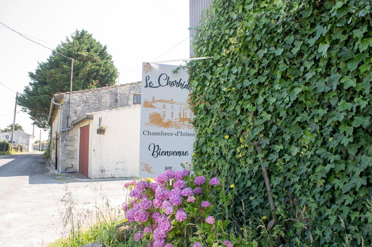 Le Charhido Bed & Breakfast Saint-Fort-sur-Gironde Dış mekan fotoğraf